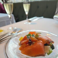 R1 TOKYO Bar&Restaurant - 