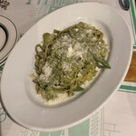 ア フェネステッラ - 