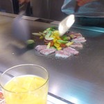 Griddle　Kitchen　MAI - イベリコ豚のトントロと野菜の温サラダ