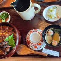 炭焼うな富士 白壁別邸 - ひつまぶし～
                    ❀『肝入り特上ひつまぶし』【限定】(8030えん)
                    
                    