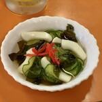 泰禄屋 - イカとわかめの酢の物