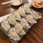 十三餃子酒場 満太郎 - 野菜・肉（蒸し）