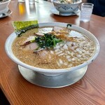 王風珍 - ちゃーしゅーめん 大盛 玉ねぎトッピング