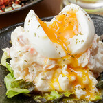 Kushi Katsu Izakaya Hasshouya - 半熟卵の手作りポテトサラダ