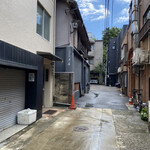 Gekkyo - 円通寺通りから更にこの路地を入る