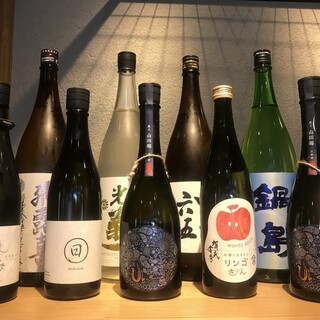The point is that you can choose the amount! Cheers to encounters with various types of sake♪