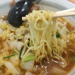 Maneki Dainingu - 細めの麺