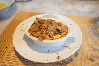 La Brianza - トリュフと卵のオーブン焼き：スペシャリテ