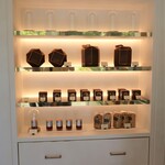 LESS by Gabriele Riva & Kanako Sakakura - 店内