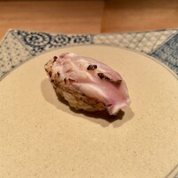 鮨 やま田 - のど黒の炙り握り