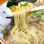 ぎょらん亭 - 細麺