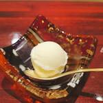 島津 - 塩ミルクジェラート