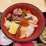 華屋与兵衛 - 豪華海鮮丼　税別990円