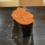 日本橋蛎殻町 すぎた - いくら握り