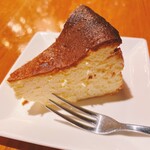 ラ オリーバ - バスクチーズケーキ