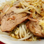 ラーメン二郎 - この日の豚