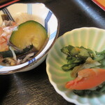 しおかぜ - 赤魚定食に付く小鉢