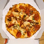 ドミノ・ピザ - ドミノデラックス・パンピザ