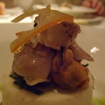 レストラン コバヤシ - 九十九里産ハマグリとモンサンミッシェル産ムール貝の冷製白ワイン蒸し