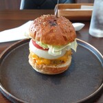 Corgi Buns Burger - チーズバーガー（単品）税込1628円