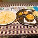 ガネーシャ - ハニーチーズナン&シーフードカレー