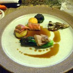 牛ロースの赤ワインソース