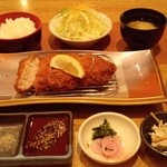 Tonkatsu Keiwai Kei - 一金豚・厚切りロースかつ膳（１４８０円）♪