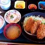 ヒレかつ定食￥９５０(１３年４月)
