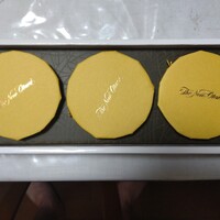 トレーダーヴィックス東京 - マンゴープリン3個入り。