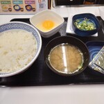 Yoshinoya - 納豆定食（371円）