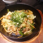 京Apollo 新町 - 平井牛ホルモンと野菜の味噌ダレ焼き