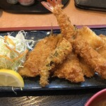 味食道　引田屋 - ミックスフライ