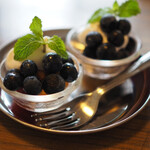 FAR EAST KITCHEN - 嬉しい気持ち