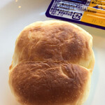 鳴子ホテル - ふわふわのパン。トースターがあり焼かことができます。