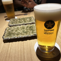 厳選焼鳥 一石三鳥 本店 - 生ビールで乾杯