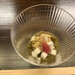 京料理かねき - もずく（＆毛ガニ）