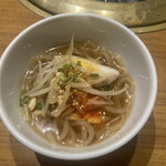 Gimmiya Kiniku Janka - 〆に盛岡冷麺