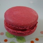 アシッドラシーヌ - マカロンは　お値打ちの180円均一