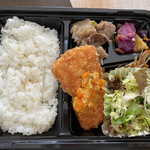 Vivo - 魚フライ、魚くんのメニュンは、珍しぃ〜かも鴨(°▽°)