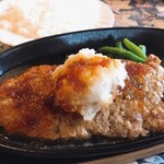 ステーキにこにこ牛 - 