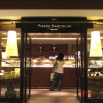 ピエール マルコリーニ - 外観