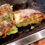 焼き上がり！ 生地のやさしい甘さ、表面のカリカリと中身のふんわり感が絶品！