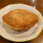 Pankoubou Himawari - 肉ゴロカレーパン