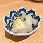 Sushi Sake Sakana Sugitama - 柚子大根 329円 