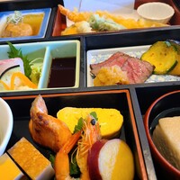 京懐石 美濃吉 横浜ランドマークプラザ店 - 