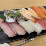 かっぱ寿司 - アプリ会員の新特典皿
            にぎり12貫とネギトロがついて550円でした！