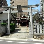 Sion - 走水神社の南向かいにお店があります