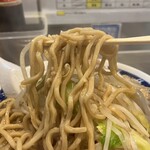 らーめん 大 - 麺