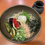 遊香里荘 - 素揚げ夏野菜のおろしぶっかけ蕎麦（1430円）