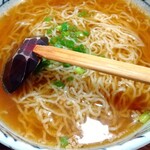 吉兵衛 - ラーメン全景